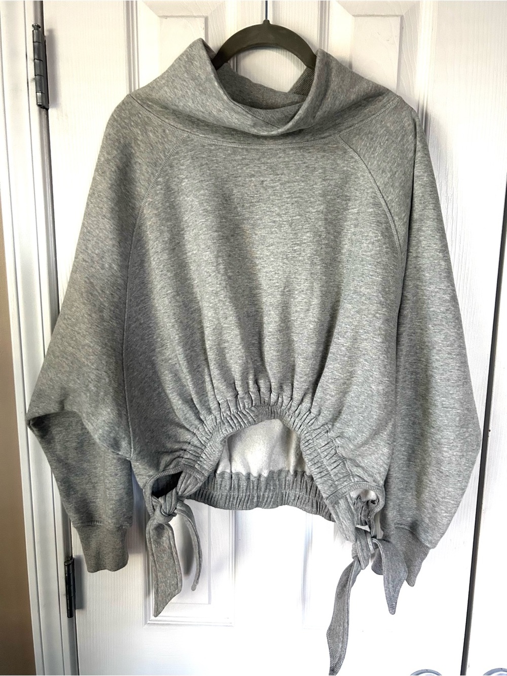 Daily Practice Gray Cowl Neck Tie Hem Sweatshirt Size XXS (Anthropologie)